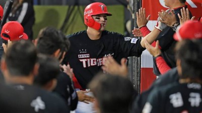 '순식간에 9:4 → 9:8' 9회말 만루포 얻어맞은 KIA, 간신히 2연패 끊었다[창원 리뷰]