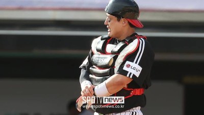 이래서 '6월의 KS'다…LG 박동원 송구 페이크·한화 이재원 도루 저지, 누구도 지지 않았다