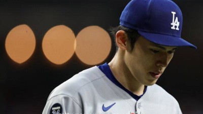 올 시즌 없다고 생각해야 로버츠 충격 발언, 日 퍼펙트 괴물 그대로 시즌 접나…캐치볼 중단→투구 시점 알 수 없어