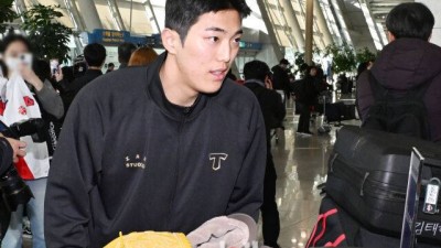 “10년 거뜬히 던질 수 있게 해야” KIA 150km 왼손 파이어볼러의 귀환…꽃범호의 책임감과 디테일