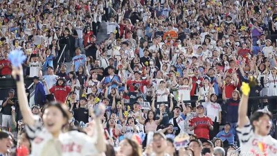 롯데, KBO 44년사 '최초 대기록' 도전한다!…벌써 22G 연속 매진→'한화 수립 새역사' 이번 주말 다시 깰까 [부산 현장]