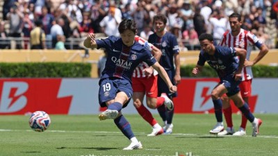 이럴 수가! '이강인 후반 33분 교체 출전' PSG, 남미 챔피언에 무릎 꿇었다…두드려도 열리지 않는 골문→0-1 패배