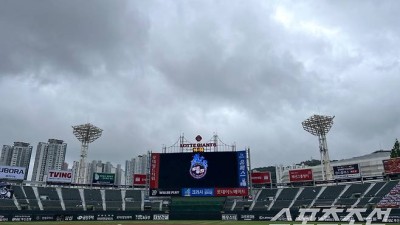 'KBO 신기록' 꿈꾸는 롯데, 날씨가 안 도와주네…프로야구 4개구장 우천 취소 → 빗방울 흩날리는 사직 [부산 현장]