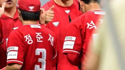 ‘히팅 사인 냈는데 왜 번트를?’ 격분한 사령탑, 3루코치는 왜 번트 사인을 냈을까 [오!쎈 인천]