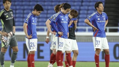 日 사상 초유의 몰락...'또또또 졌다' 감독 두 명 자르고도 3연패→팬들도 폭발 간판 걷어차 무기한 입장 금지