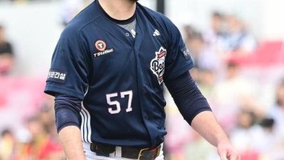 ‘이런 선수가 왜 한국에?’→3회 도중 13피안타 8실점 충격 교체, 14억 외인 7일 쉰다 “신나게 좀 던져라” [오!쎈 잠실]