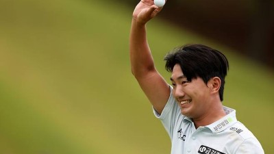 '3억 2천만원 받고 5년 시드 얻고~' 옥태훈, 최고 권위 대회 KPGA 선수권대회서 첫 우승 '감격'