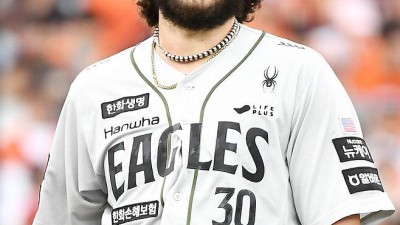 이글스 최초! 이런 10승은 없었다…'폰세 159㎞→리베라토 3안타 신고식' 푹 쉰 한화, 키움 잡고 2연패 탈출 [대전 리뷰]