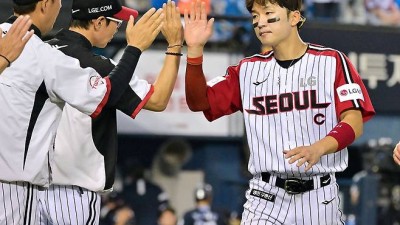 60억 중견수, 두 번째 FA도 초대박?…볼넷 '리그 4위' 실화인가, 홍창기 또 있었네→'출루율 커리어 하이' 보인다!