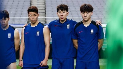 [단독] 아무리 명예직이지만 10만 원은 좀…KFA, 15년만의 국가대표 수당 인상 나선다