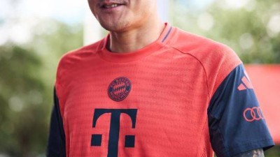 韓 축구 초경사! '대한민국 철기둥' 김민재, 'COME BACK!'→복귀 목전 '황태자 등극' 예약...콤파니, 모두 건강한게 중요