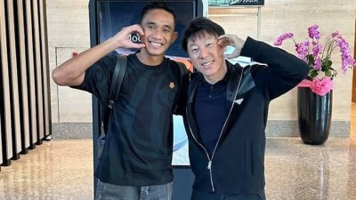 인도네시아는 신태용 버렸지만 신태용은 아니다...애제자 결혼까지 챙겨 화제 진심으로 축하한다