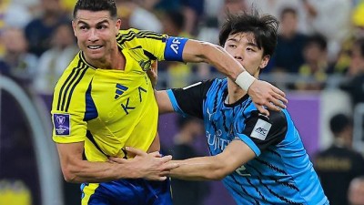 '일본 열도 흥분의 도가니' 토트넘이 기록적인 이적료 투자한 이유! 호날두 완벽하게 봉쇄 감탄...日 김민재, 벌써부터 기대감 대폭발