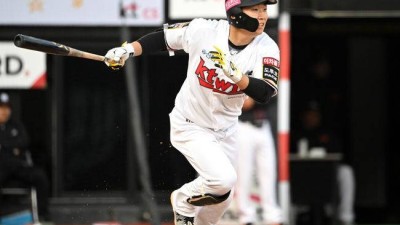 ‘안타-볼넷-안타-볼넷-안타, 미쳤다’ 타율 4할3푼3리, 4관왕 한동희 제치고 타격 1위 되찾다…상무는 16연승 신기록