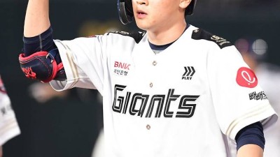 '불꽃야구' 출신, 프로 와서 사고 쳤다! 28년 만에 대기록→ 1997년 쌍방울을 소환하다