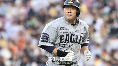 한화 굴욕의 시간 이겨냈는데… 정작 460억 FA들이 글쎄, 우승 위해서는 반드시 필요하다