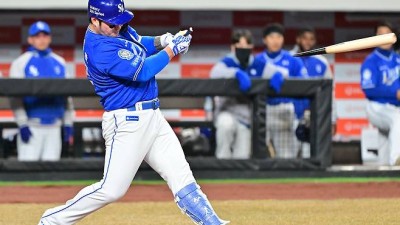 삼성 초비상! '6G 5홈런' 박병호, '왼쪽 내복사근 손상' 1군 엔트리 말소…스윙 중 통증, 3~4주 재활 불가피 [고척 현장]