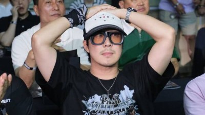 '하하 딸 살린' 박형근, '은퇴경기 지킨' 하하... 뜨거운 우정의 케이지[로드FC 073]