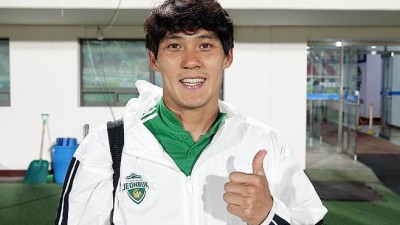 ‘20년 전북맨’ 최철순이 바라본 기성용 이적, “경기에 나설 수 있다면 팀을 옮기는 것도 하나의 방법” [이근승의 믹스트존]