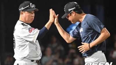 감독님께서 꼭 안아주셨다 명장의 간절한 기도 통했나...'패패패패승' 박세웅, 49일 만에 거둔 값진 9승 [오!쎈 부산]
