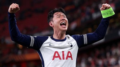 이적료 수익보단 ‘10년 동행’ 레전드 예우 택했다…토트넘 중대 결단, 올여름 손흥민 매각 않기로