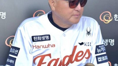 기다리면 나아진다…한화 김경문 감독, 선수 부상·복귀 '신중 접근'