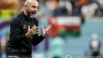 韓 축구, 아시아 8강 탈락!→충격에 빠졌던 모습 생생한데…한국 이기고 아시안컵 우승, 그 감독 中 온다