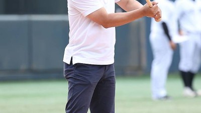 ‘타이거즈 감독 이종범’ 가능성은 이제 완전히 끝났나… 시즌 중 예능행 후폭풍, 프로 감독 미련 접었나