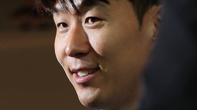 SON 없이 훈련 시작…프랭크 감독, 계속 손흥민 언급 NO 첫 훈련 아주 기분 좋게 마쳐 면담 결과에 달렸다