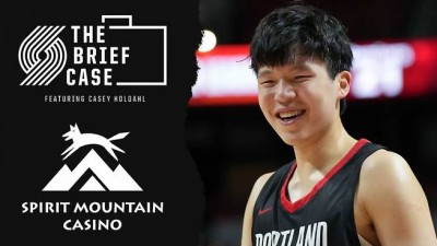 NBA 뒤흔든 '中 20세 천재' 돌풍, 환상 데뷔전→극찬 세례 역대 최고 재능... 차세대 슈퍼스타