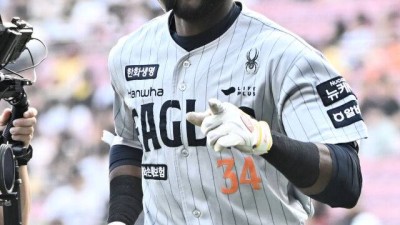 “빨리 복귀”로 플로리얼의 진심을 확인했다…한화 26년만의 KS 우승 위해 달리고 싶다, 김경문 결단만 남았다[MD대전]
