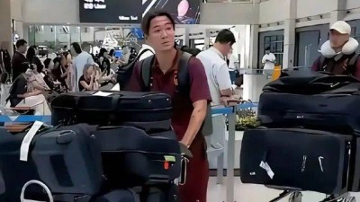 한국 쇼핑하러 간 줄 알겠네 중국 2차 대폭발...한국→일본 연전연패 역겹기 그지 없다