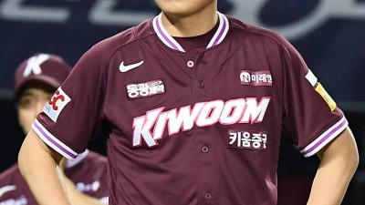 '최하위' 키움, 홍원기 감독-고형욱 단장 전격 해임…설종진 감독 대행 체제 [공식발표]