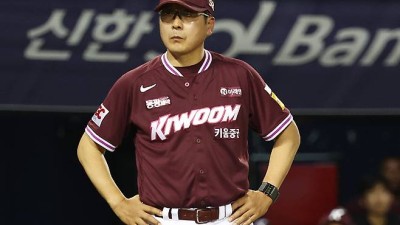 '안우진 복귀 기대했는데…' 키움, 홍원기 감독-고형욱 단장 등 전격 경질