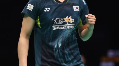 안세영만 있나, 심유진도 있다…'인도 김연아' 38분 만에 셧아웃 16강행