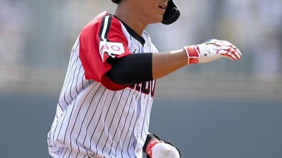 ‘스윙 1000번’ 노력 쏟은 LG 송찬의, 1군 복귀 기준은?…염경엽 감독 “기회는 선수가 잡는 것”