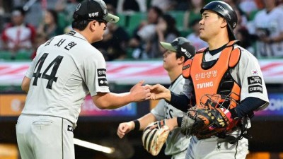 ‘8연승 도전’ 1위 한화 라인업 공개! 이재원 포수, 김태연 1루수 출격…정규직 리베라토 첫 선 [오!쎈 수원]