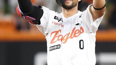 '계약직→정규직 인생 역전' 리베라토의 솔직 고백 신경 안 쓰일 수가...이제 마음이 편합니다. 내년 재계약을 위해! [수원 현장]