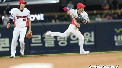 저 어려운 타구를 잡다니 찬호와 호령 통곡의 수비, KIA 후반기 무서워지는 이유이다