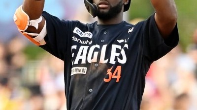 플로리얼 KBO 잔류 시나리오, 마지막 희망은 '로하스 부진' KT...영입 의사 있나요 물었더니