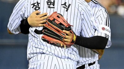 '풍부해진 LG 불펜 빛좋은 개살구되나.' 김진성-이정용의 A조는 확실. 52억, 38억 FA가 버텨줘야 한화 쫓는데...[SC 포커스]