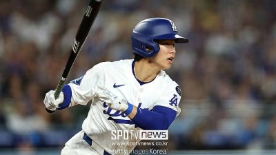 '다저스타디움 열광' 김혜성 2타점 적시타에 도루까지…다저스는 불펜 무너져 7-10 패배