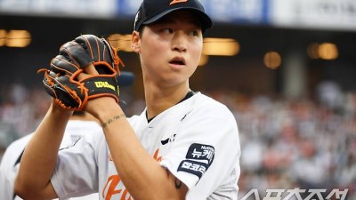 한화에서 그만큼 큰 경기 경험한 투수 또 있나? 믿는다, 78억 FA의 가치를