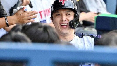 ‘한화 2G차 추격’ LG 라인업 공개, 박동원 DH 선발 복귀+김현수 LF…쌍둥이 킬러 공략할까 [오!쎈 잠실]