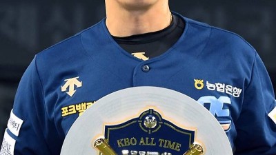 그래도 손아섭인데, 너무 ‘헐값’ 아닌가…NC는 왜 현금+신인 지명권을 택했나 “선수 가치와 별개로 판단” [SS이슈]