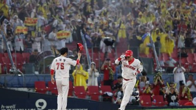 '아! 드디어' KIA 천신만고 끝에 7연패 탈출 '트레이드 효과 빛났다, 9회 무사 2루 위기까지 대탈출' [광주 현장리뷰]