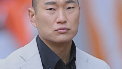 격찬 극찬! 日, 아시아 무적 외친 北 대표 출신 정대세, 일본 대표팀 수비수 향해 유령의 집 같은 경험하게 될 것...실패해도 좌절할 필요 없는 이유