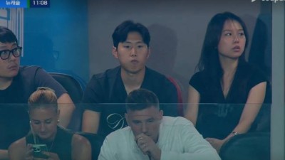 [IN VIEW] '흥민이 형 보러 왔어요' 이강인, 전광판에 깜짝 포착!