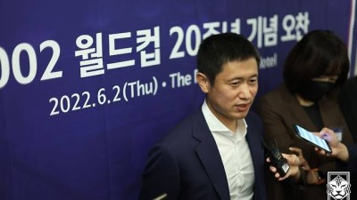 한국은 이미 일본 두려워 한다…'이영표 인터뷰'에 日 대환호→반박하는 월드컵 4강 레전드도 있어