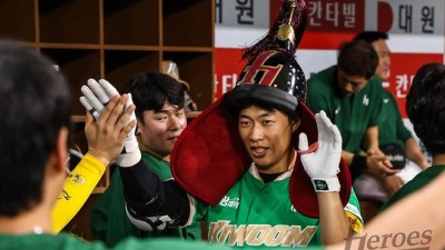 우리랑 송성문 트레이드 하실래요? 문의 폭주, 탐냈던 구단 한둘이 아니다